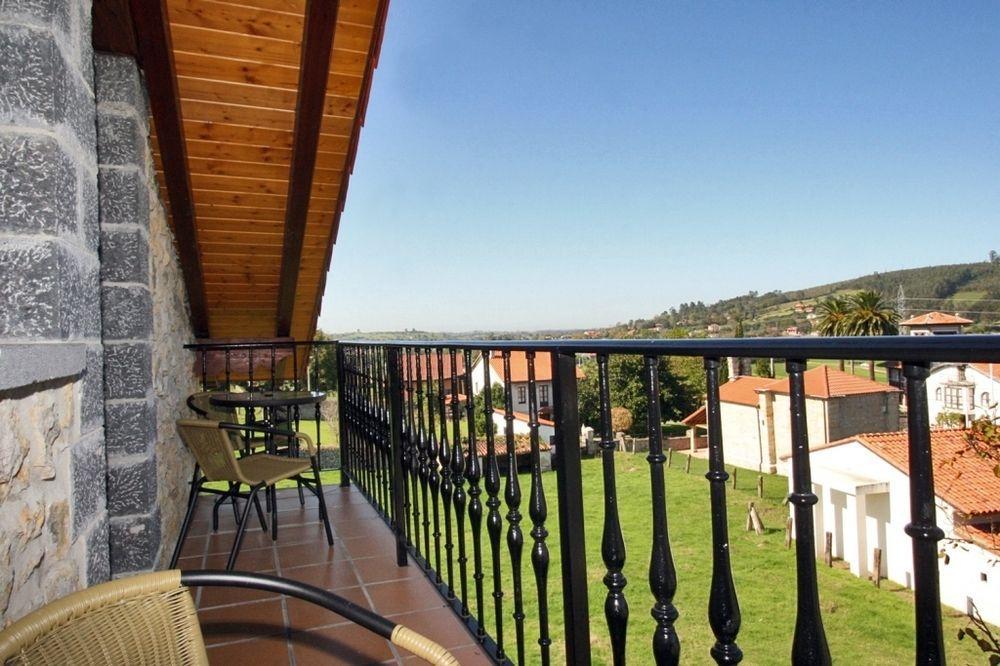 Apartamentos Toraya Hoz de Anero Bagian luar foto