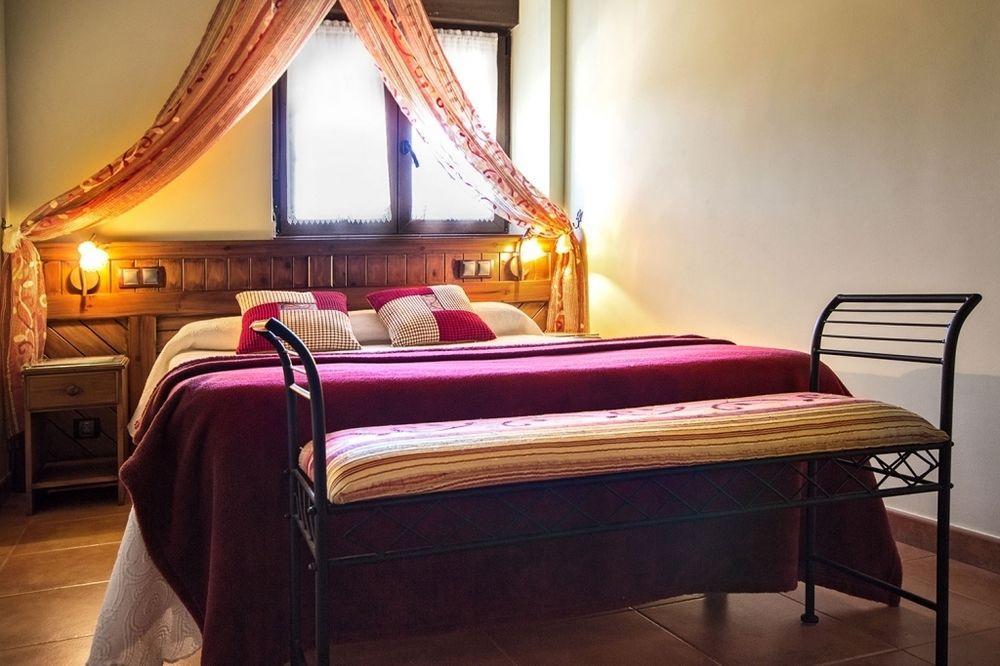 Apartamentos Toraya Hoz de Anero Bagian luar foto