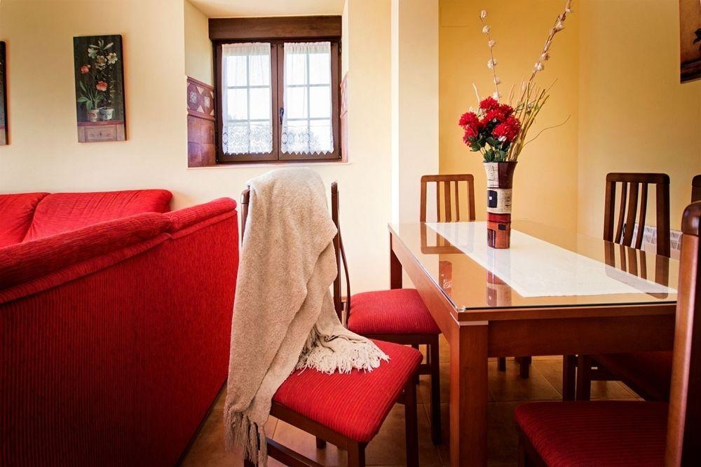 Apartamentos Toraya Hoz de Anero Bagian luar foto